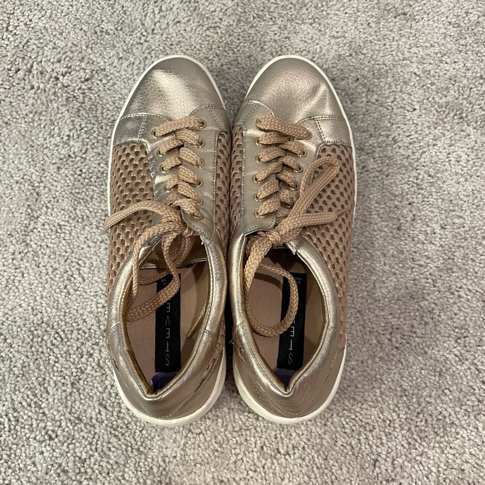 Steve Madden Platform Sneakers - Picture 3 of 8